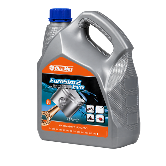 OLEOMAC Eurosint 2 Zamanlı Motor Yağı 5 Lt - ürünün ambalaj ve kullanım görünümü