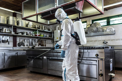 IK e 15 BS 15 L Akülü Sırt Pompa (18V, 4’lü Meme Kiti)